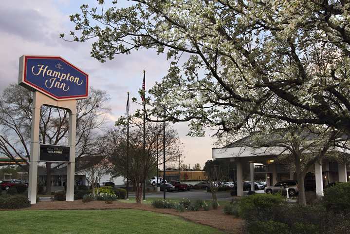 Motel 6 Fayetteville - I-95 Exteriör bild