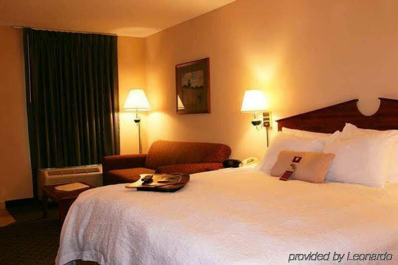 Motel 6 Fayetteville - I-95 Exteriör bild